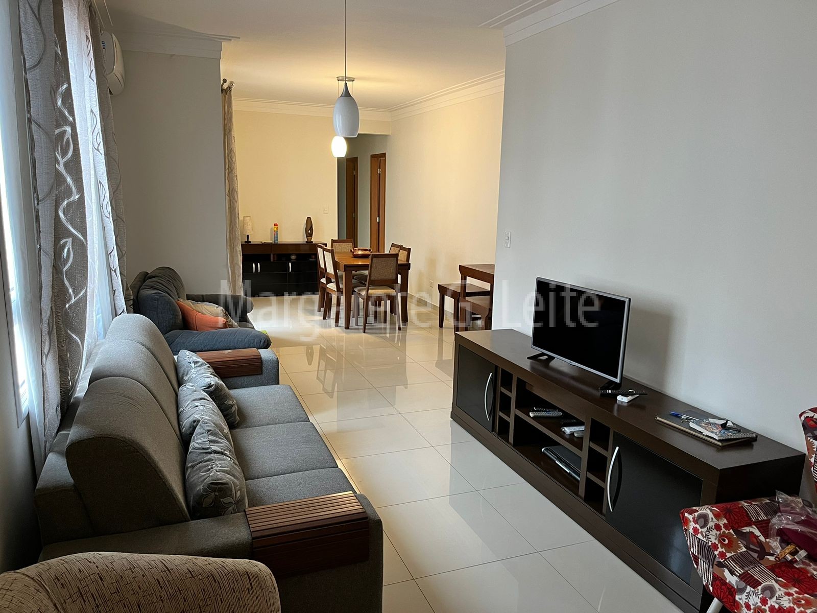 MGL2088 Vendido Apartamento 3 dormitórios sendo (1 suíte) 2 vagas + dependência Boqueirão